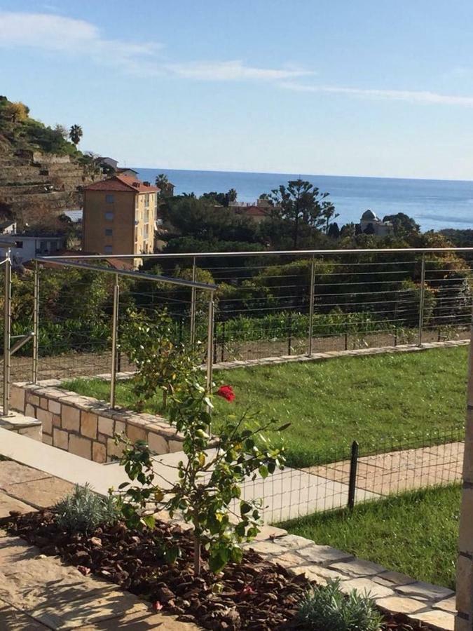 Casaluna Lejlighed Ventimiglia Eksteriør billede