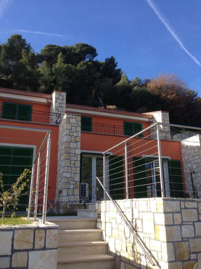 Casaluna Lejlighed Ventimiglia Eksteriør billede